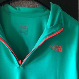 The North Face Quarter Zip Long Sleeve